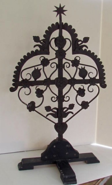 Fabulous 18th. century Wrought Iron Building Topper