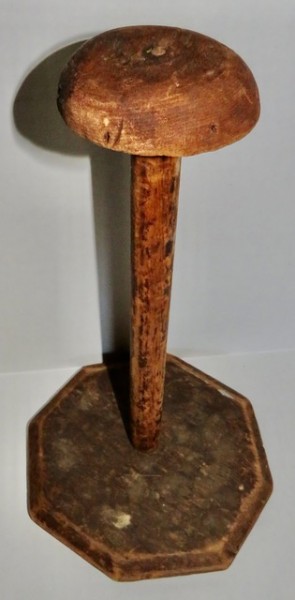 Very Early Wig or Hat Stand, Early 18th. century