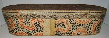 Large, Oval Wallpaper Box