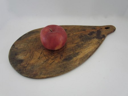 Early 19th. century Southern Pine, Teardrop Bread Board