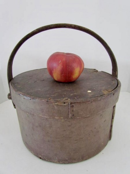 Putty Painted Bail Handled Pantry Box