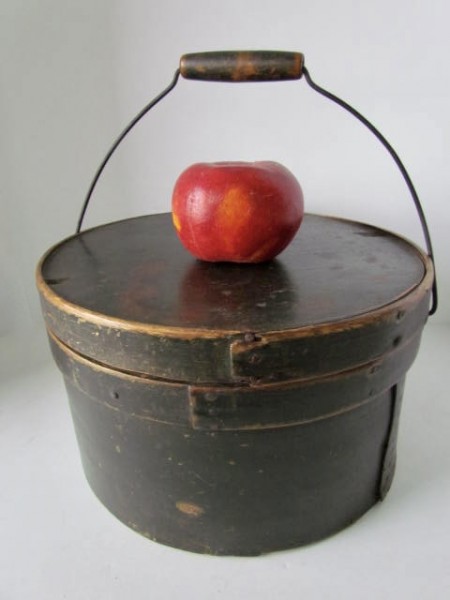 Wonderful Bale Handled Pantry Box, 19th. century