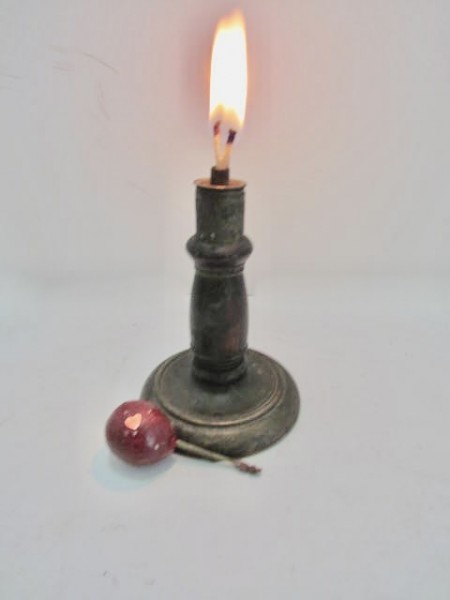 19TH C TURNED WOOD & BRASS MINIATURE WHALE OIL LAMP