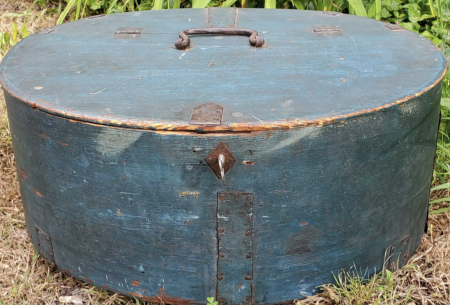 19th. century, Blue Painted, Oval Travel Case