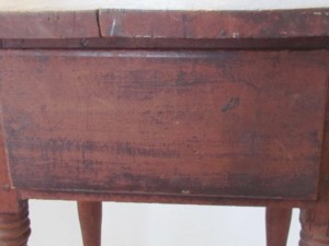 side_table_with_drawer