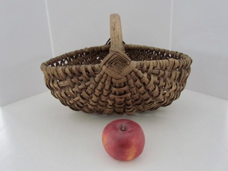 Large, 19th. century Ash Splint Basket